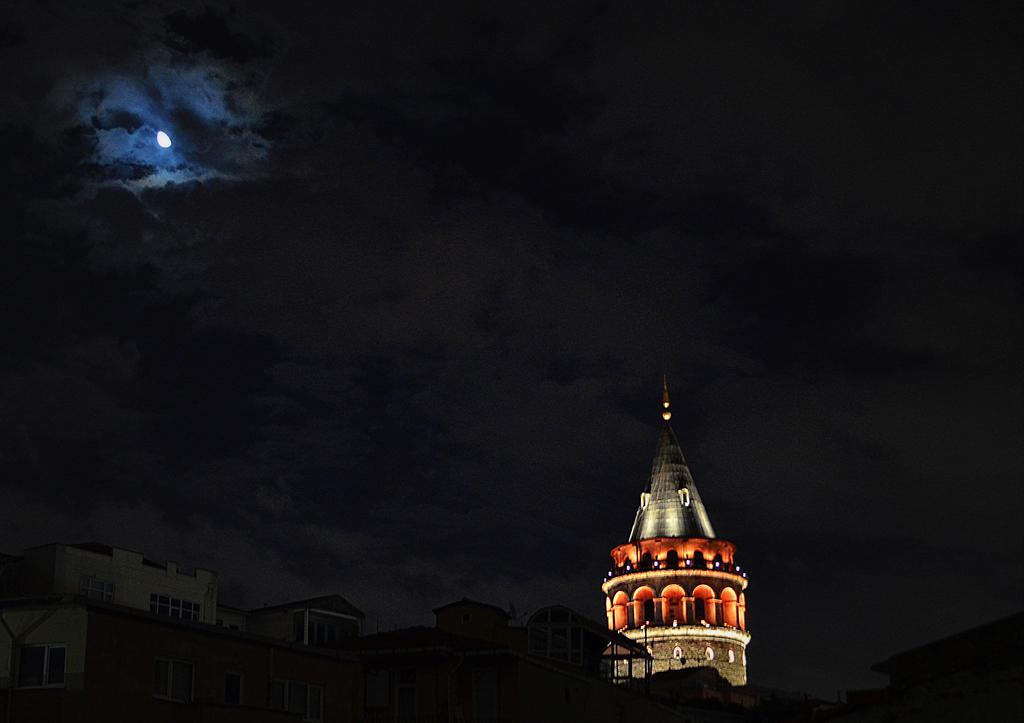 Galata West Hostel Istanbul Eksteriør billede