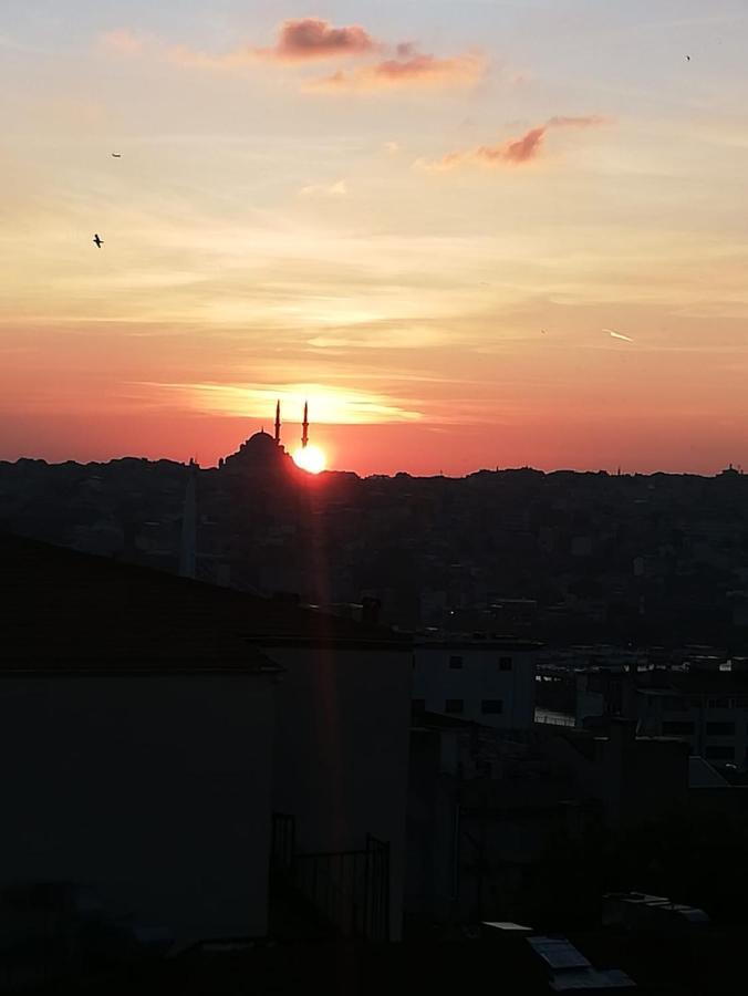 Galata West Hostel Istanbul Eksteriør billede